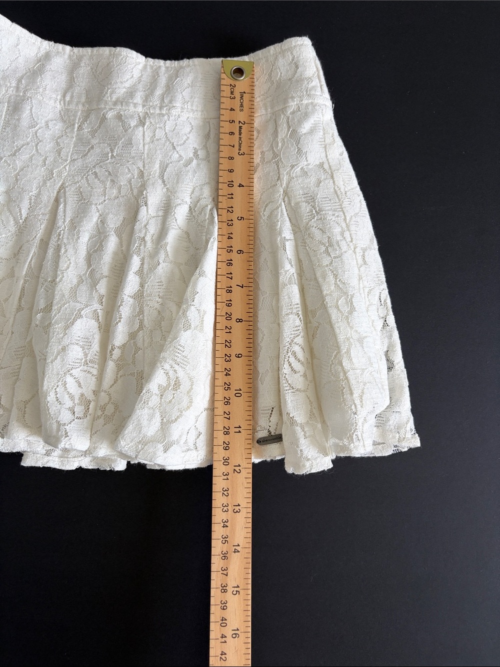 Abercrombie & Fitch Bond-White Lace Circle Skirt - Picture 11 of 11